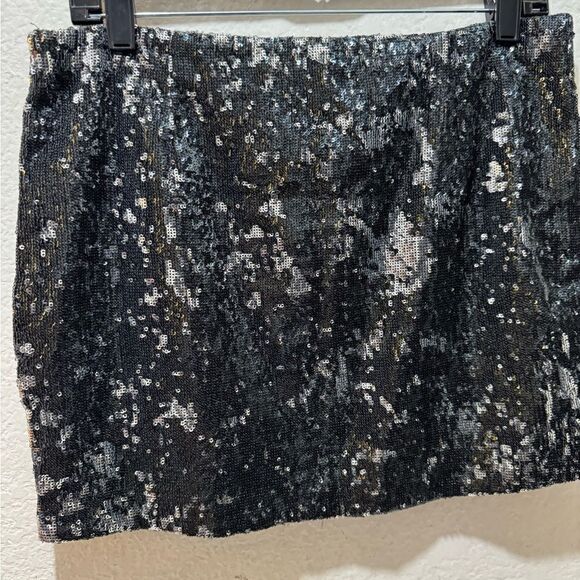 Sans Souci Black Sequin Mini Skirt - Picture 3 of 9